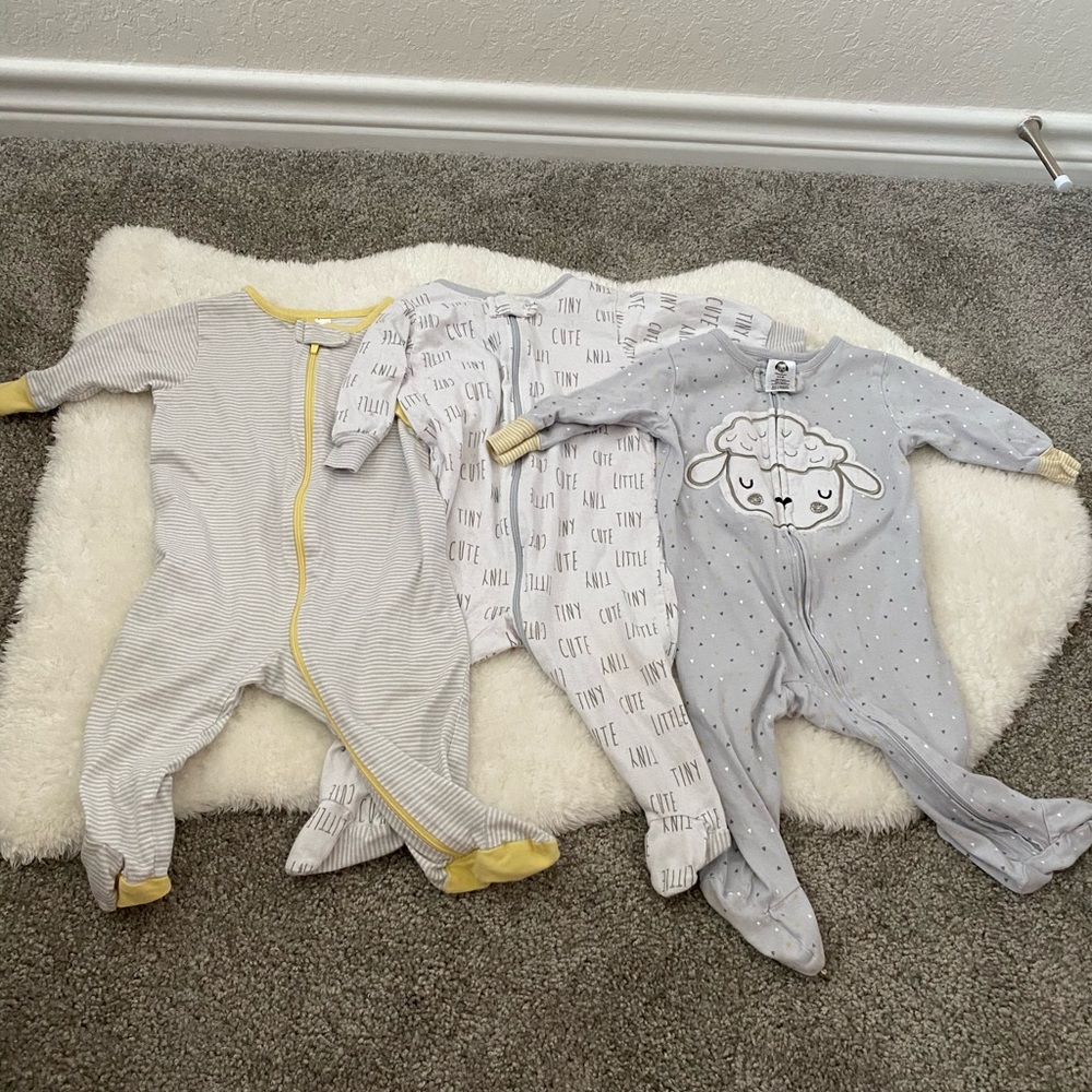 Set of 3 Gerber Sleep and Plays